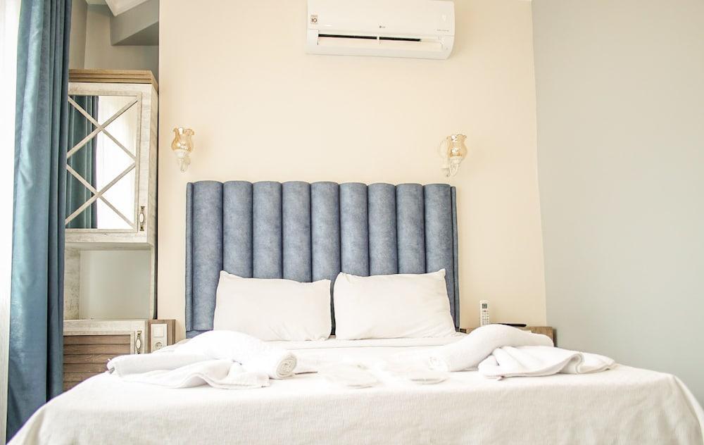 นิว ทักซิม โฮเต็ล Hotel อิสตันบูล ภายนอก รูปภาพ