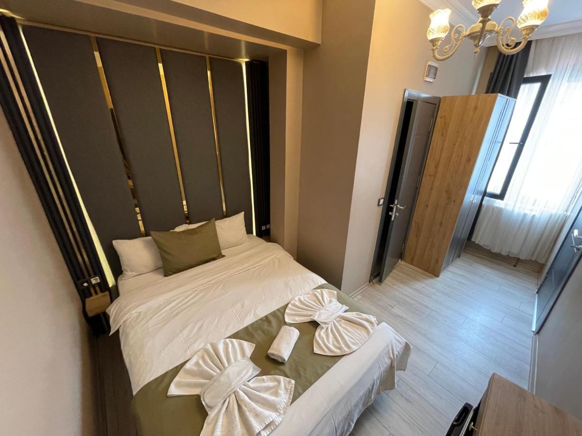 นิว ทักซิม โฮเต็ล Hotel อิสตันบูล ภายนอก รูปภาพ