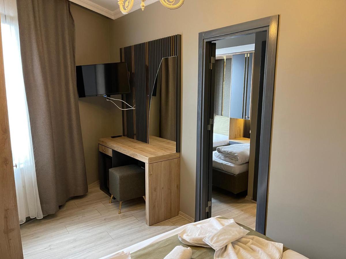 นิว ทักซิม โฮเต็ล Hotel อิสตันบูล ภายนอก รูปภาพ